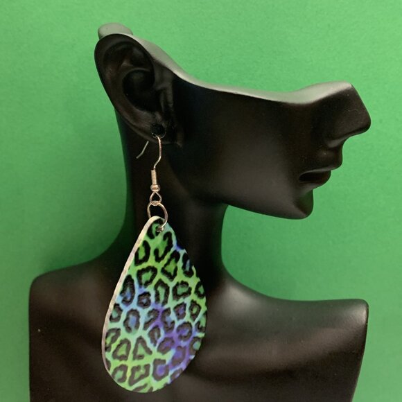 Leopard Print Earrings, Animal Print, Animal Print Jewelry, Safari Earring, Gift - Picture 6 of 8